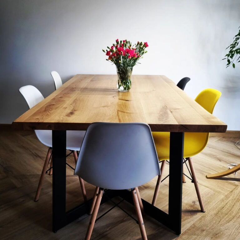 jakie krzesła do dębowego stołu