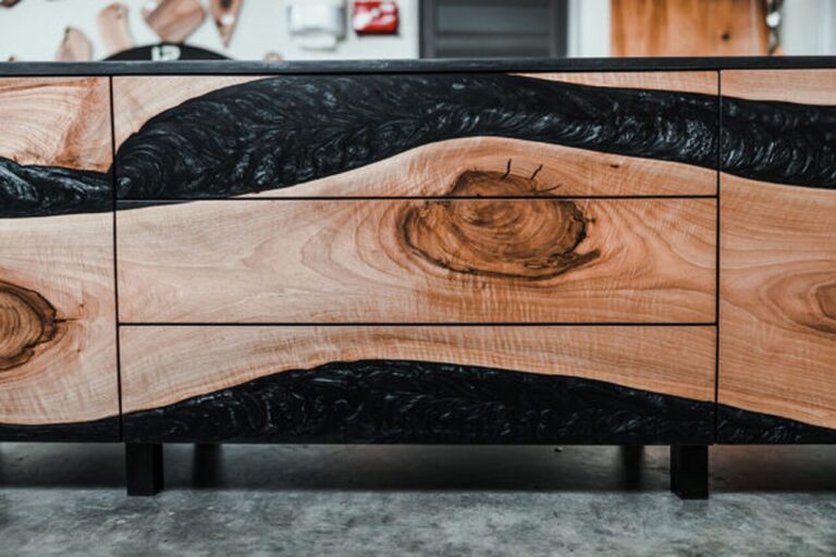 unikatowe meble drewniane